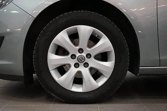 Opel Astra 10 of 17