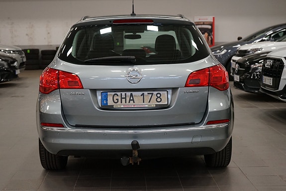 Opel Astra 6 of 17