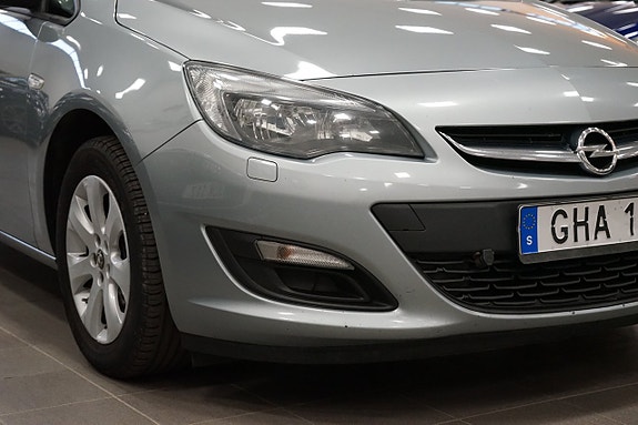 Opel Astra 4 of 17