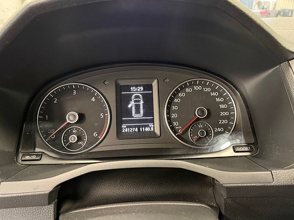 Volkswagen Caddy Maxi 18 of 25