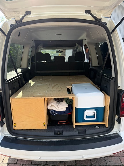 Volkswagen Caddy Maxi 20 of 25