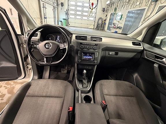 Volkswagen Caddy Maxi 8 of 25