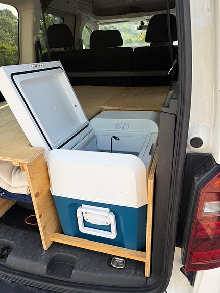 Volkswagen Caddy Maxi 24 of 25