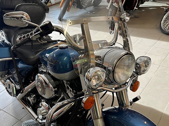 Harley-Davidson Road King 1.4 Twin Cam 88 6 of 11