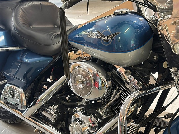 Harley-Davidson Road King 1.4 Twin Cam 88 3 of 11