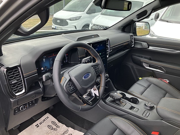 Ford Ranger 10 of 12