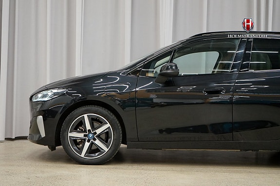 BMW 225e 7 of 25