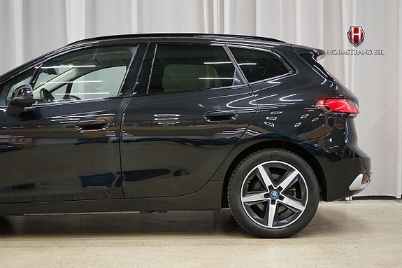 BMW 225e 8 of 25