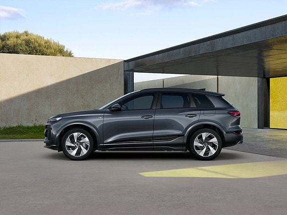 Audi Q6 e-tron 2 of 11