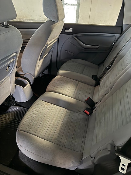 Ford C-Max 6 of 6