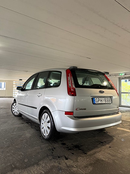 Ford C-Max 3 of 6