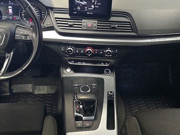 Audi Q5 14 of 19