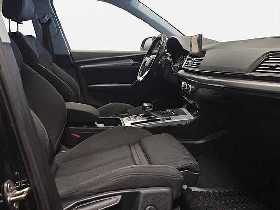 Audi Q5 13 of 19