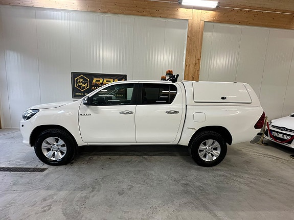Toyota HiLux 8 of 22