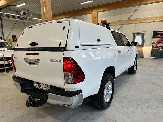 Toyota HiLux 5 of 22