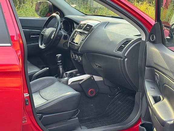 Mitsubishi ASX 17 of 27