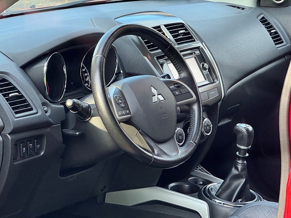 Mitsubishi ASX 16 of 27