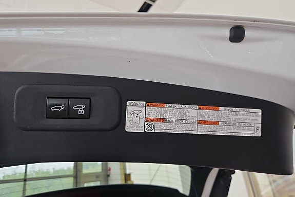 Lexus NX450h+ 20 of 21