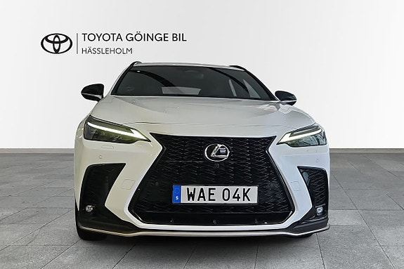 Lexus NX450h+ 6 of 21