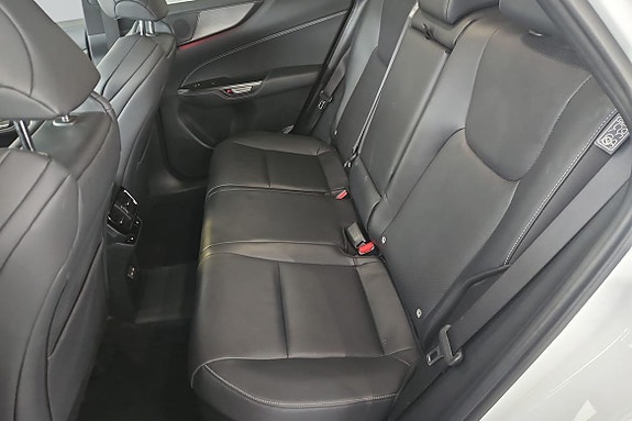 Lexus NX450h+ 8 of 21
