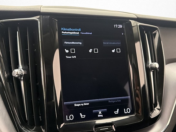 Volvo XC60 28 of 30