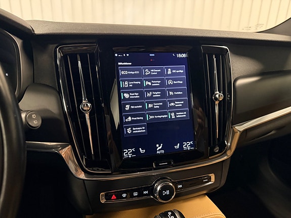 Volvo V90 Cross Country 16 of 29