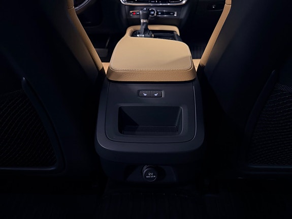 Volvo V90 Cross Country 23 of 29