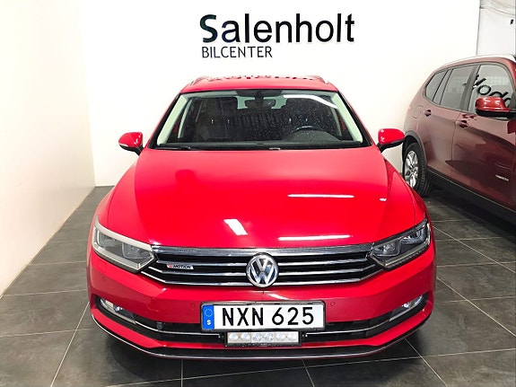 Volkswagen Passat 3 of 25