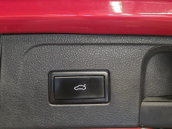 Volkswagen Passat 25 of 25