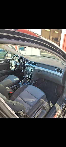 Skoda Superb 14 of 27