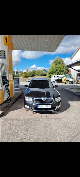 Skoda Superb 3 of 27