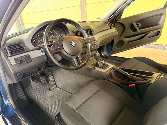 BMW 316Ti 6 of 19