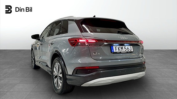 Audi Q4 e-tron 3 of 12