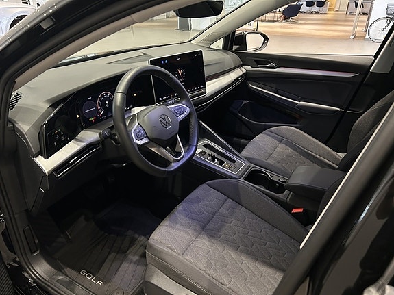 Volkswagen Golf I 14 of 19