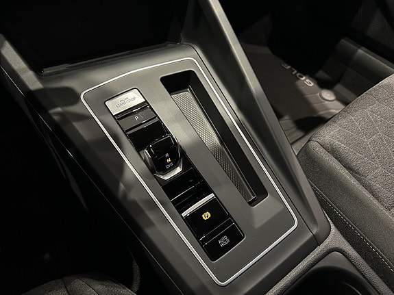 Volkswagen Golf I 19 of 19