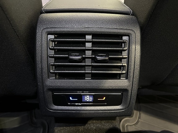 Volkswagen Golf I 12 of 22