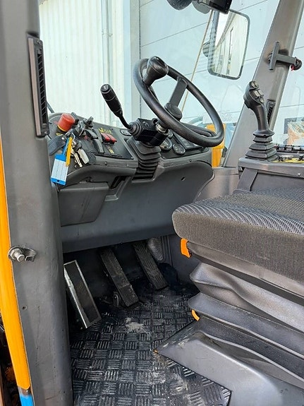 Wille 855C C44CR lastmaskin redskapsbärare 16 of 24