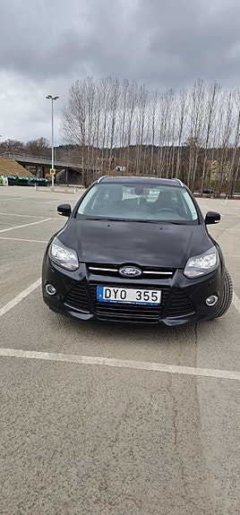 Ford Focus 3 of 10