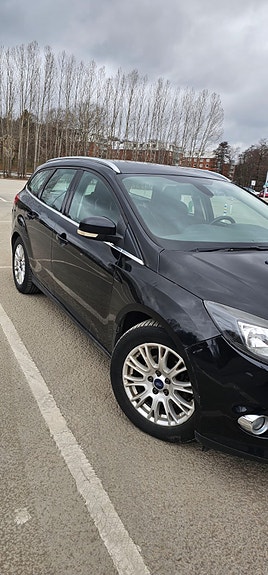 Ford Focus 2 of 10