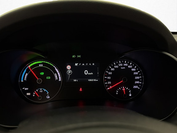 Kia Optima 17 of 30