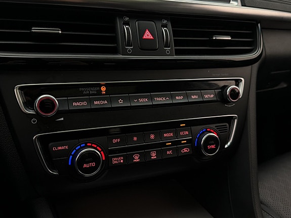 Kia Optima 25 of 30