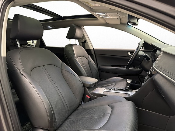 Kia Optima 11 of 30