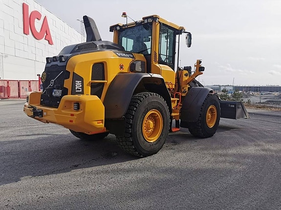 Volvo L 70 H2 2 of 13