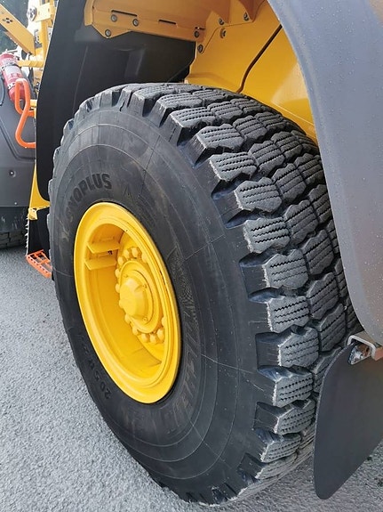 Volvo L 70 H2 13 of 13