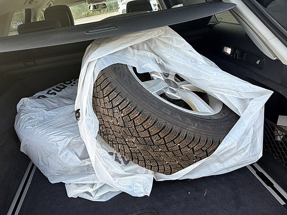 Audi A6 9 of 16