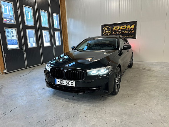 BMW 520d 2 of 27