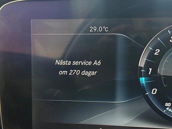 Mercedes-Benz E300 12 of 14
