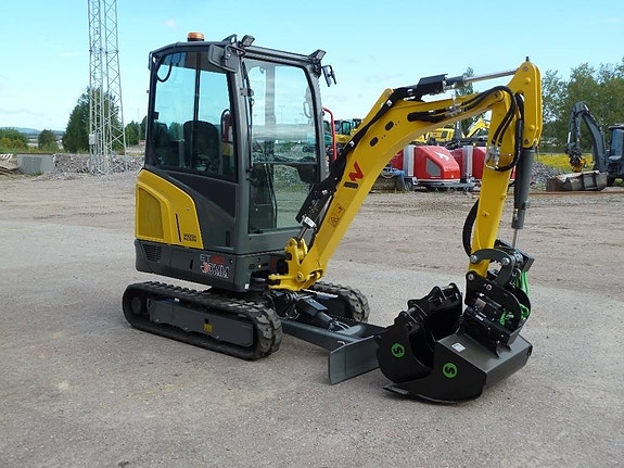 Wacker Neuson ET20-2 / Steelwrist XTR20 4 of 14