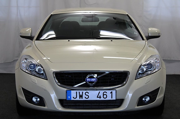 Volvo C70 6 of 30