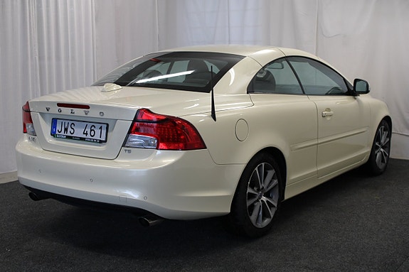 Volvo C70 10 of 30